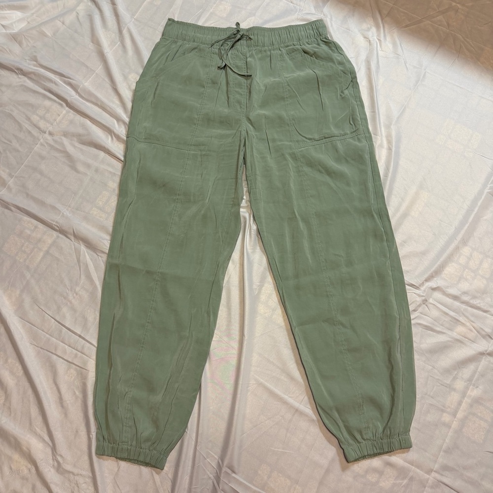 Abercrombie & Fitch Olive Green Drawstring Jogger Pants